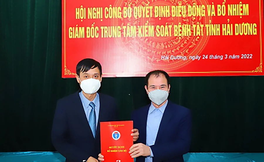 Ông Nguyễn Văn Hinh, Phó giám đốc Trung tâm Y tế Thành phố Hải Dương được bổ nhiệm giữ chức vụ Giám đốc Trung tâm Kiểm soát bệnh tật tỉnh Hải Dương.