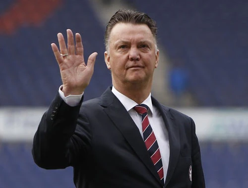 Louis Van Gaal chia tay &quot;Hùm xám&quot; sớm hơn dự kiến