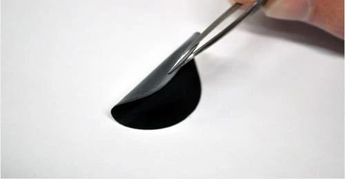 Giấy graphene bền hơn thép gấp 10 lần