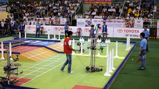 32 đội tham dự vòng chung kết Robocon 2011