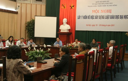 Các đại biểu tham dự Hội nghị Các đại biểu tham dự Hội nghị