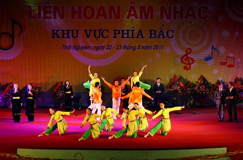 Khai mạc Liên hoan Âm nhạc lần thứ XII khu vực phía Bắc năm 2011