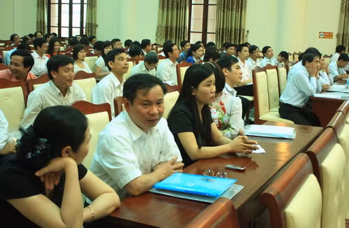 Các CBCC làm công tác Văn phòng tại Sở GD-ĐT cả trên nước về dự Hội nghị. Ảnh, gdtd.vn