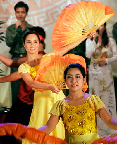 Đoàn nghệ thuật Thái Nguyên