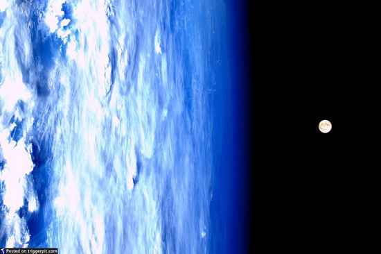 Super Moon On March 19th of this year we had a “Super Moon” sighting across out planet. A “supermoon” is the coincidence of a full moon with the closest approach the Moon makes to the Earth. The moon photographed from the ISS is spectacular, and in this picture even Earth looks trippy. Image: NASA/ESA 