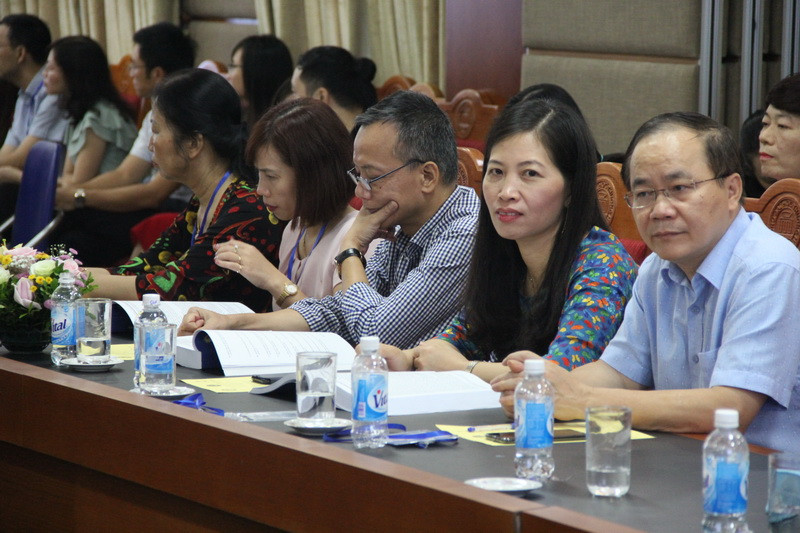 Các đại biểu tham dự hội thảo