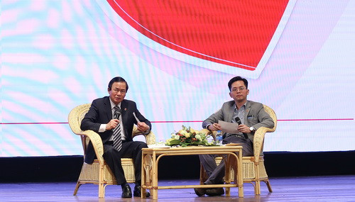 Giao lưu tọa đàm với chuyên gia