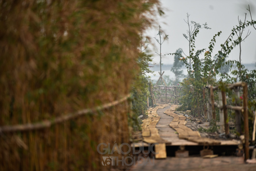 Khoảng không gian yên bình của một ngôi làng Bắc bộ được thu nhỏ tại nơi đây.