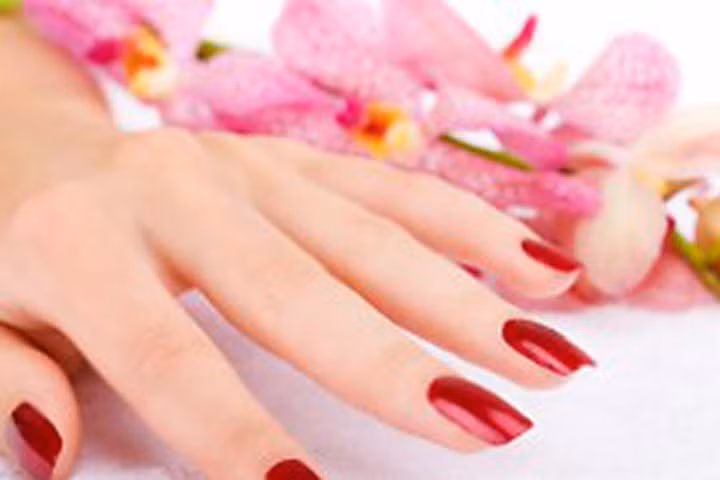 Vì sao móng tay chúng ta cứ dài ra?