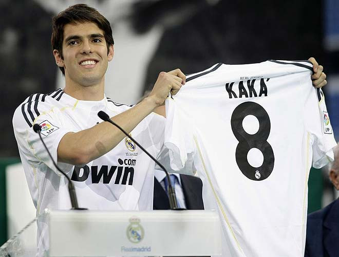 KaKa ra mắt với chiếc áo số 8 tại Real Madrid