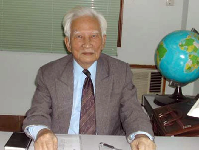 Dòng sông trăng huyền ảo
