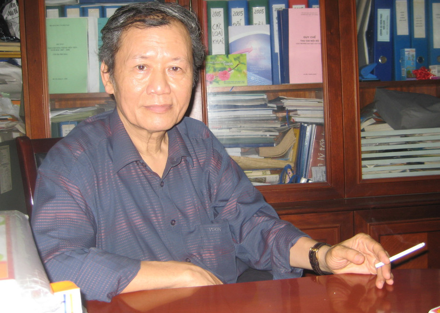 Song hành phản biện và minh họa