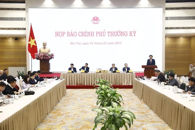 Toàn cảnh họp báo.