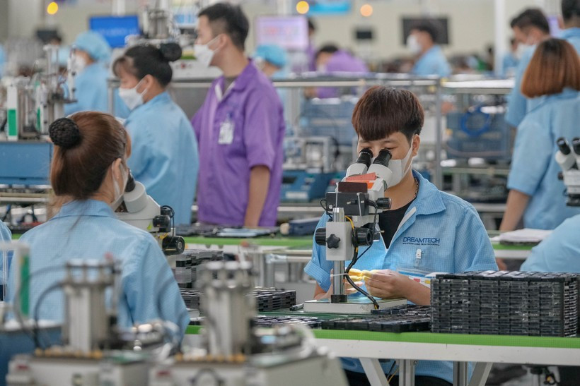 Người lao động tại khu công nghiệp ở Bắc Ninh. Ảnh minh họa/internet. Người lao động tại khu công nghiệp ở Bắc Ninh. Ảnh minh họa/internet.