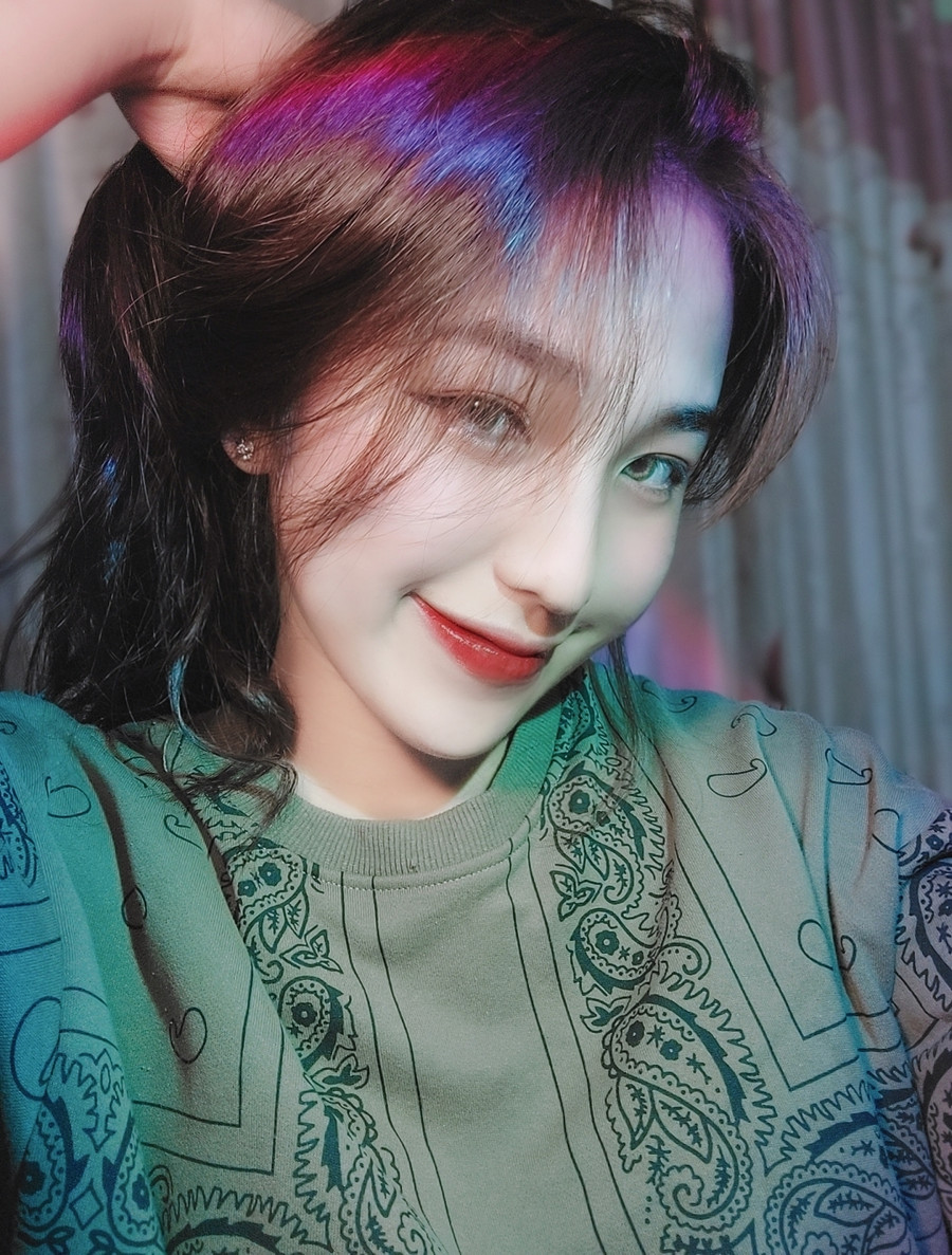 Nhan sắc Á khôi Tài sắc Phương Đông - Phan Huyền Trang. Nhan sắc Á khôi Tài sắc Phương Đông - Phan Huyền Trang.