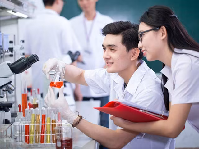 Trước cuộc Cách mạng 4.0 đòi hỏi người quản trị trường đại học phải có những năng lực cần thiết. Ảnh minh họa/internet 