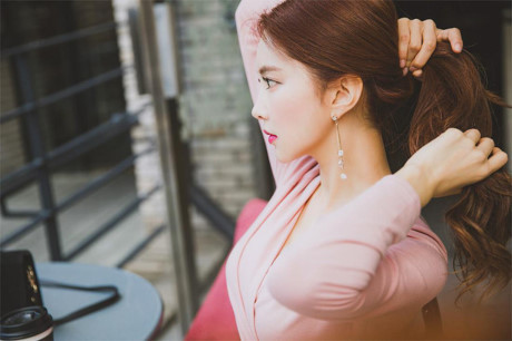 Khong can ton tien di lam dau, cu nho nhung meo cham toc nay la duoc - Anh 1