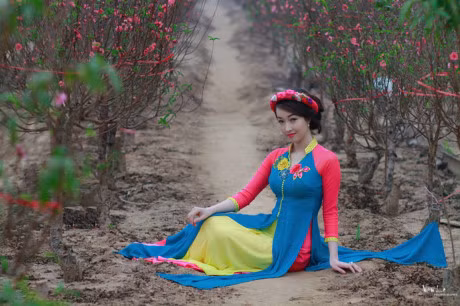 Ngan ngo ngam kieu nu dep ruc ro ngay Xuan - Anh 5