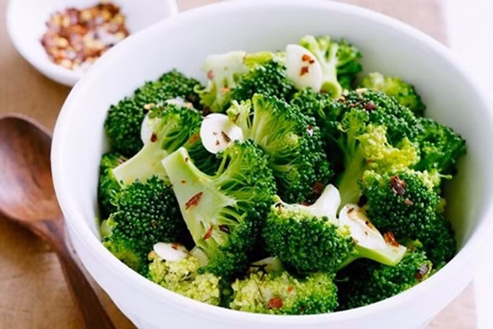 7 món ăn đêm vẫn giúp phái đẹp giảm cân, trắng da