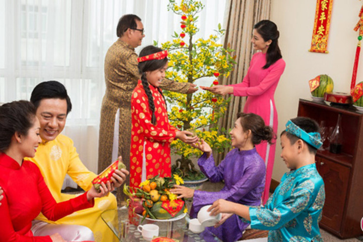 1001 tình huống dở khóc dở cười khi lì xì ngày Tết