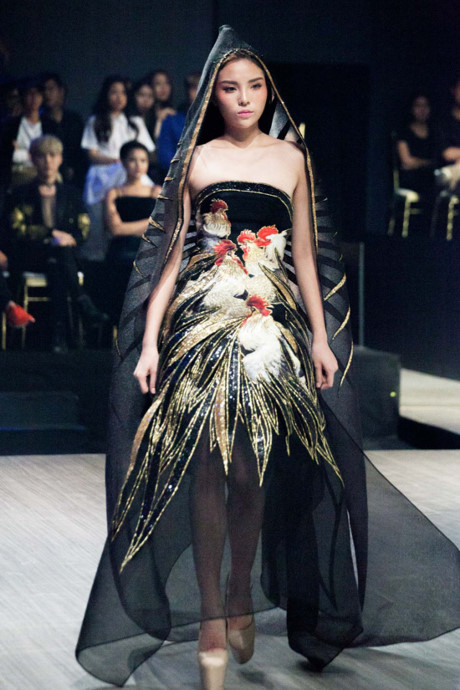 Hoa hậu Kỳ Duyên tiếp tục tấn công sàn catwalk - Ảnh 3 Hoa hau Ky Duyen tiep tuc tan cong san catwalk - Anh 3