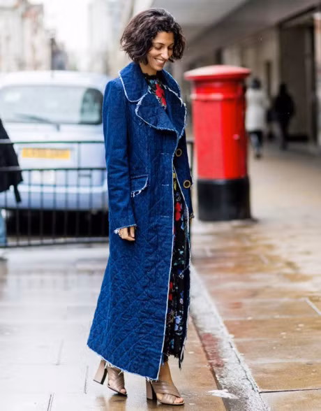 5 tuyet chieu bien tau do jean va denim cho mua lanh - Anh 9