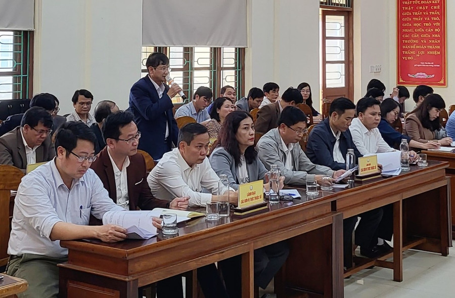 Đại diện các đơn vị giáo dục nêu ý kiến tại hội nghị. (Ảnh: Đặng Tài).