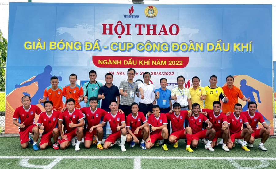 Đội tuyển. Đội tuyển.