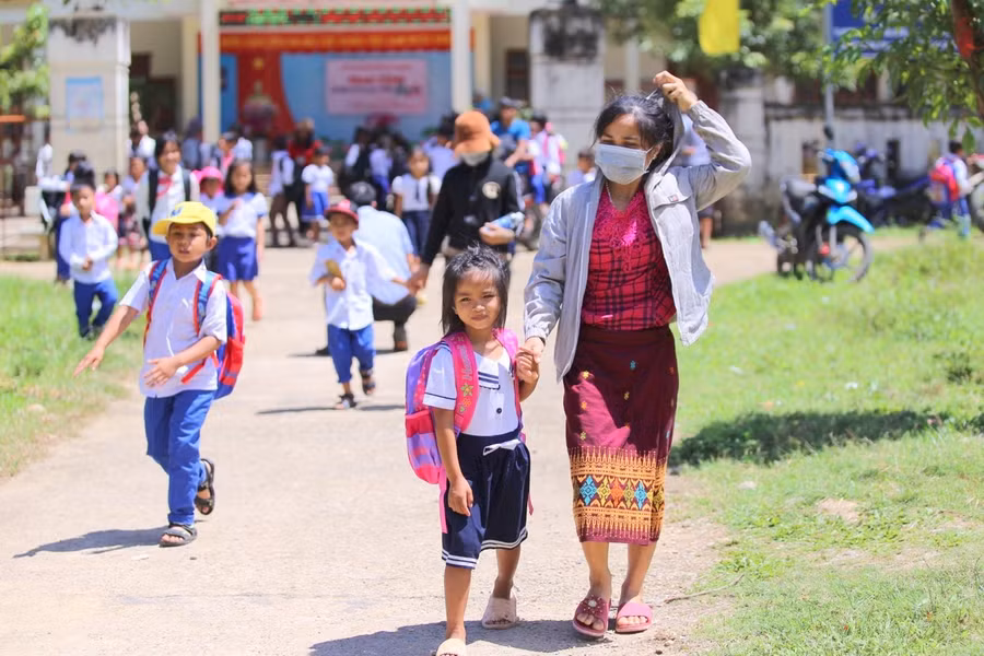 Nhiều trường học tại miền núi Quảng Trị chuẩn bị tâm thế sẵn sàng bước vào năm học mới.