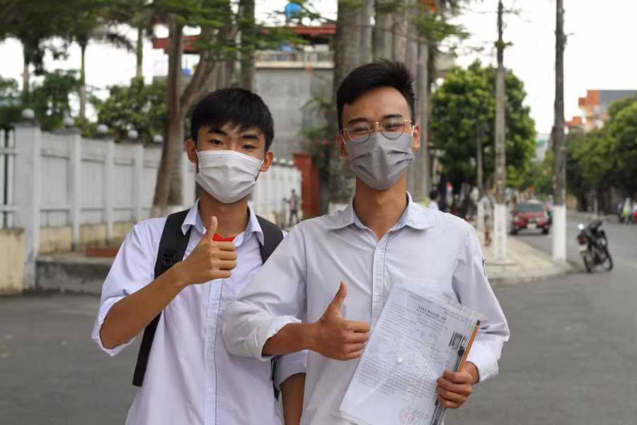 Buổi chiều ngày 7/8, thí sinh dự thi Kỳ thi Tốt nghiệp THPT năm 2021 sẽ bước vào môn thi Toán với thời gian làm bài 90 phút.