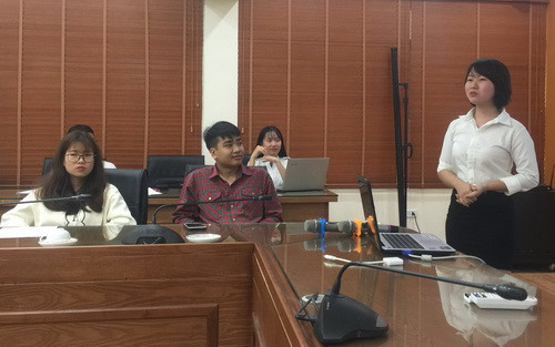 Các ý kiến thảo luận. Các ý kiến thảo luận.