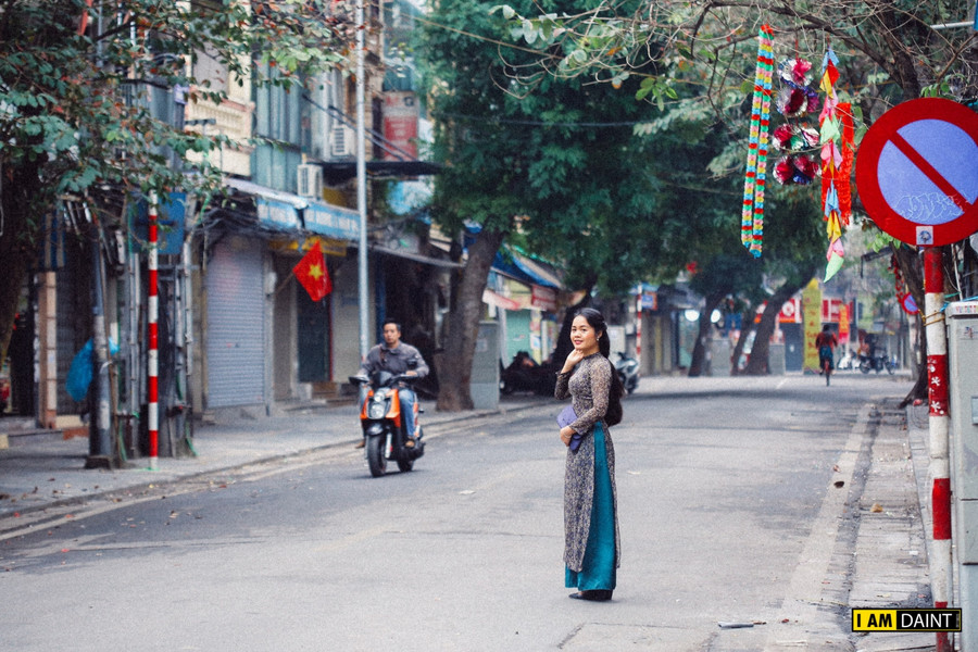 Hà Nội bình yên đến từng góc phố sáng Mồng 1 Tết ảnh 12