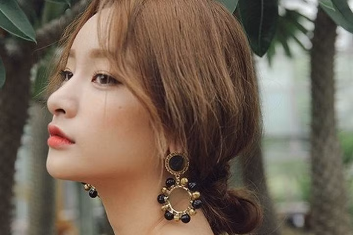 Những cách chọn khuyên tai giúp bạn cá tính