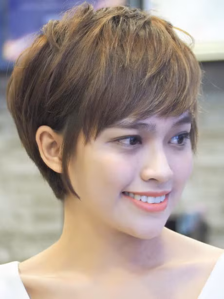 3 kieu toc tem tre trung co gai nao cung nen thu mot lan trong doi - Anh 1