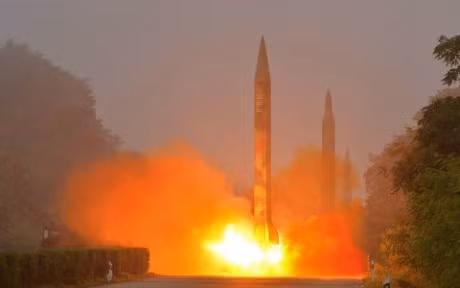 Han Quoc trieu tap cuoc hop an ninh sau khi Trieu Tien phong ten lua - Anh 1