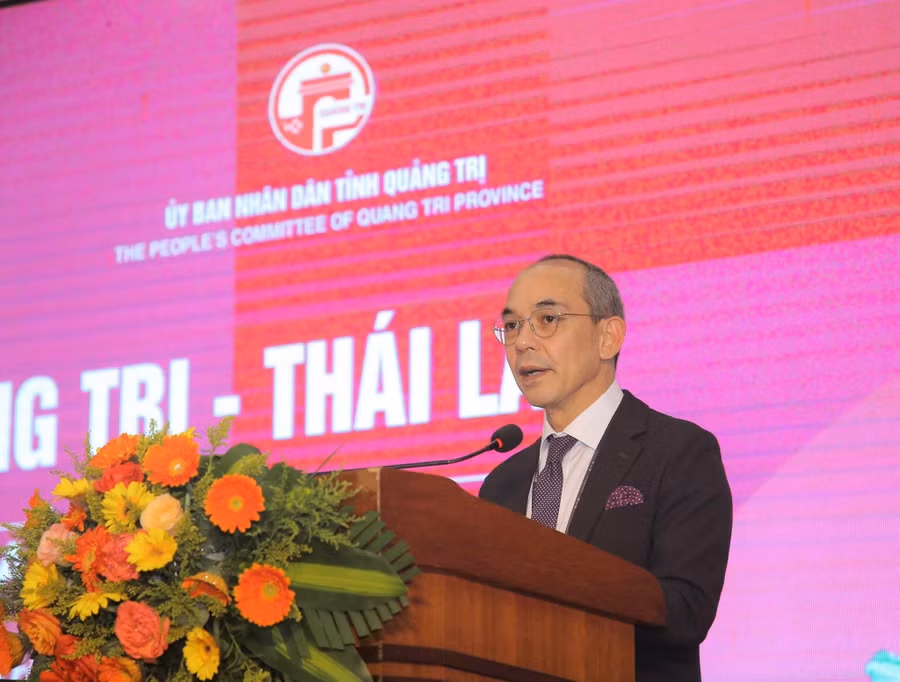 Ông Nikorndej Balankura, Đại sứ đặc mệnh toàn quyền Thái Lan tại Việt Nam phát biểu tại hội nghị.