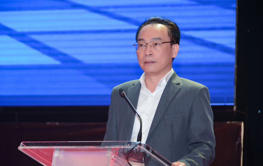 Thứ trưởng Bộ GD&ĐT Hoàng Minh Sơn. Thứ trưởng Bộ GD&ĐT Hoàng Minh Sơn.