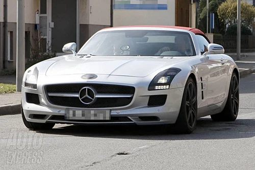 Mercedes SLS Roadster - những hình ảnh mới nhất