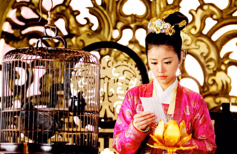 Lâm Tâm Như và Nghiêm Khoan đẹp đôi trong "Khuynh Thế Hoàng Phi" ảnh 3