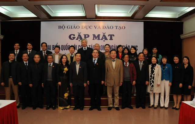Bộ GD&amp;ĐT gặp mặt ĐBQH công tác trong ngành GD