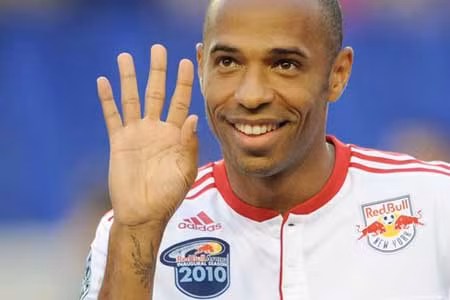 Thierry Henry sẽ thay thế HLV Wenger?