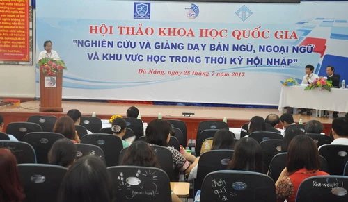  Hội thảo thu hút gần 300 nhà nghiên cứu, cán bộ, giảng viên trong cả nước đến tham dự.