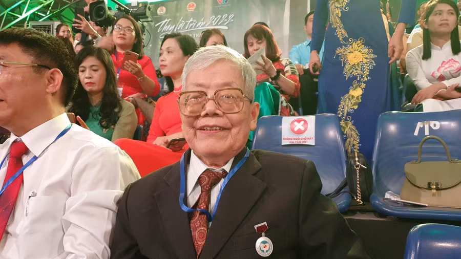 Ông Đỗ Thanh Dương cho biết bản thân rất xúc động khi được theo dõi trực tiếp chương trình.