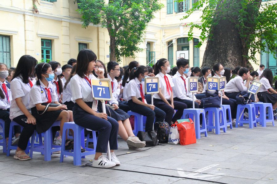 Buổi Lễ kỷ niệm 105 năm ngày thành lập Trường THCS Trưng Vương diễn ra trong không khí trang trọng.