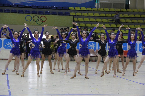 Phần thi khiêu vũ sôi động, giàu năng lượng Phần thi khiêu vũ sôi động, giàu năng lượng