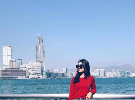 Hoa hau My Linh ngay cang than thiet den kho tin voi A hau Thanh Tu - Anh 11