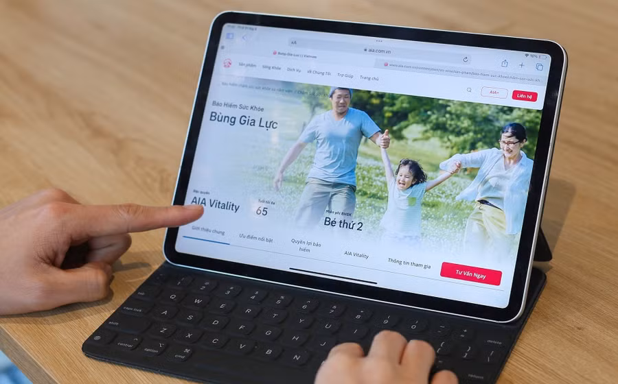 AIA Việt Nam ra mắt sản phẩm bảo hiểm sức khỏe Bùng GIa Lực.