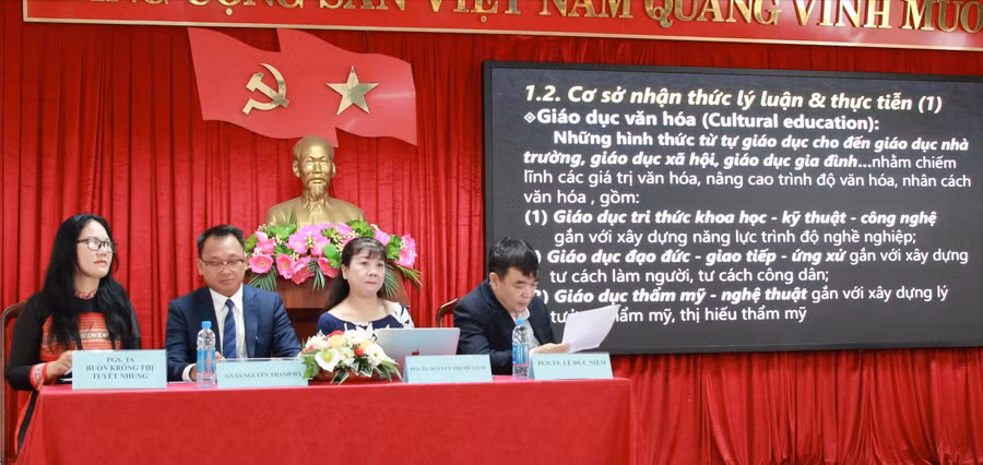 Chủ trì Hội thảo. (Ảnh: Thành Tâm)