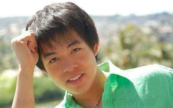 Ca sĩ Quang Lê những ngày mới bước chân lên sân khấu