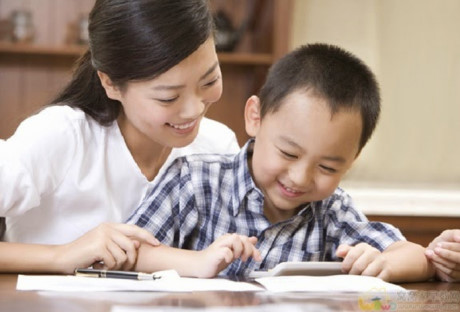 Con hoc kem bo me dun day nhau di hop phu huynh - Anh 2